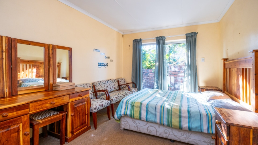 3 Bedroom Property for Sale in Denneoord Western Cape